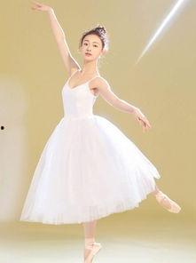 吴谨言芭蕾照片,优雅舞步诠释艺术魅力